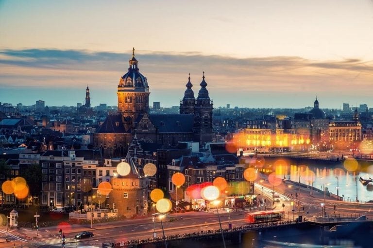 Moving to Amsterdam from the UK MoveHub