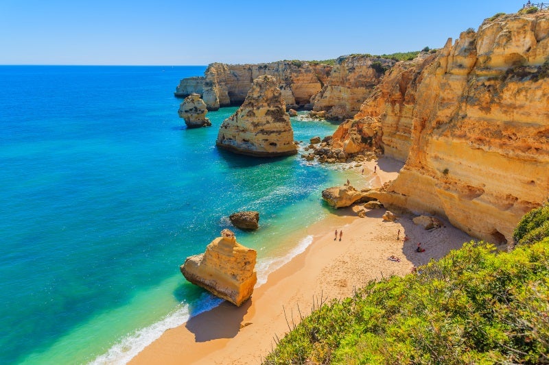 best places to retire algarve